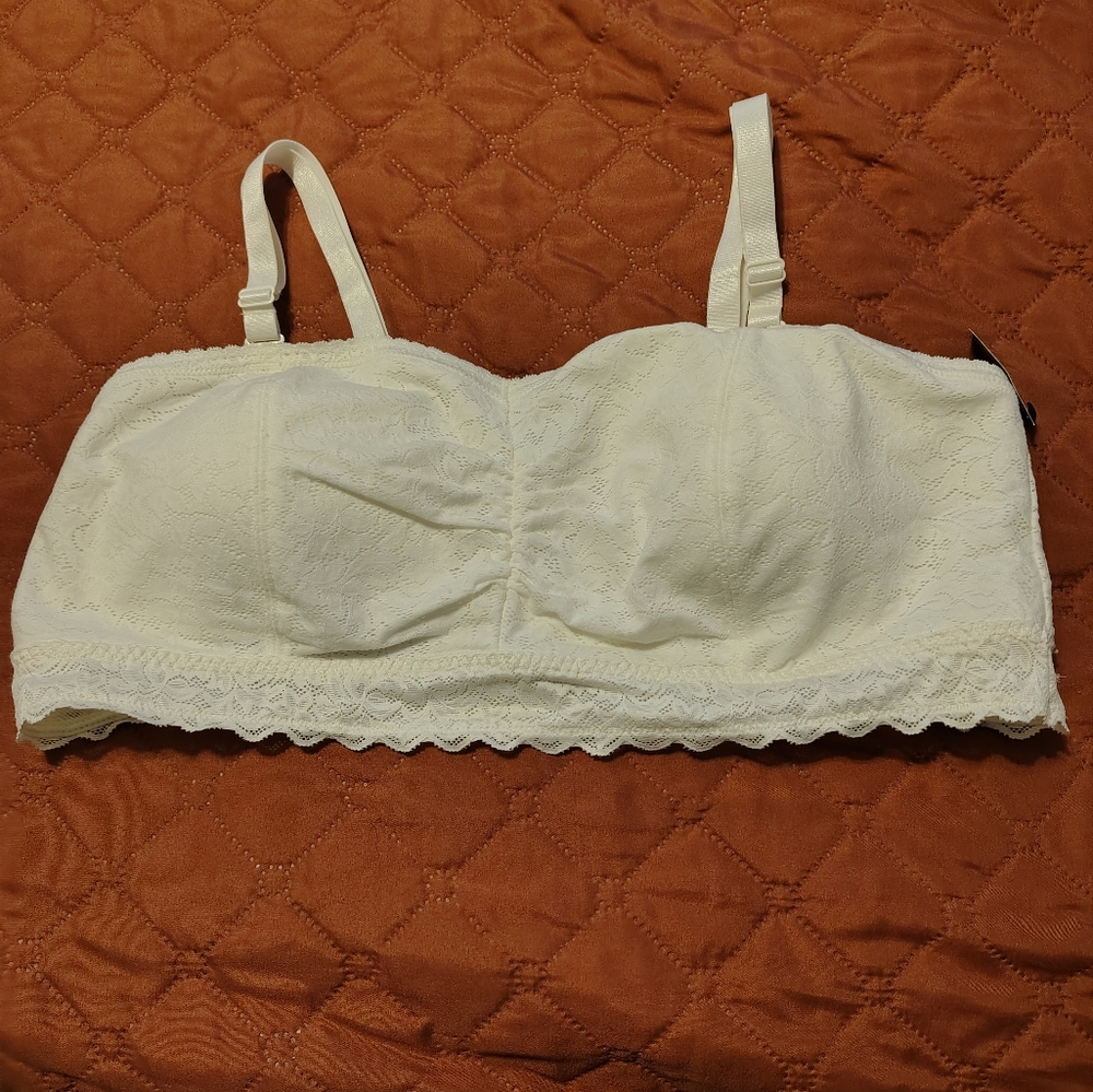 Lace Bralette in Cream